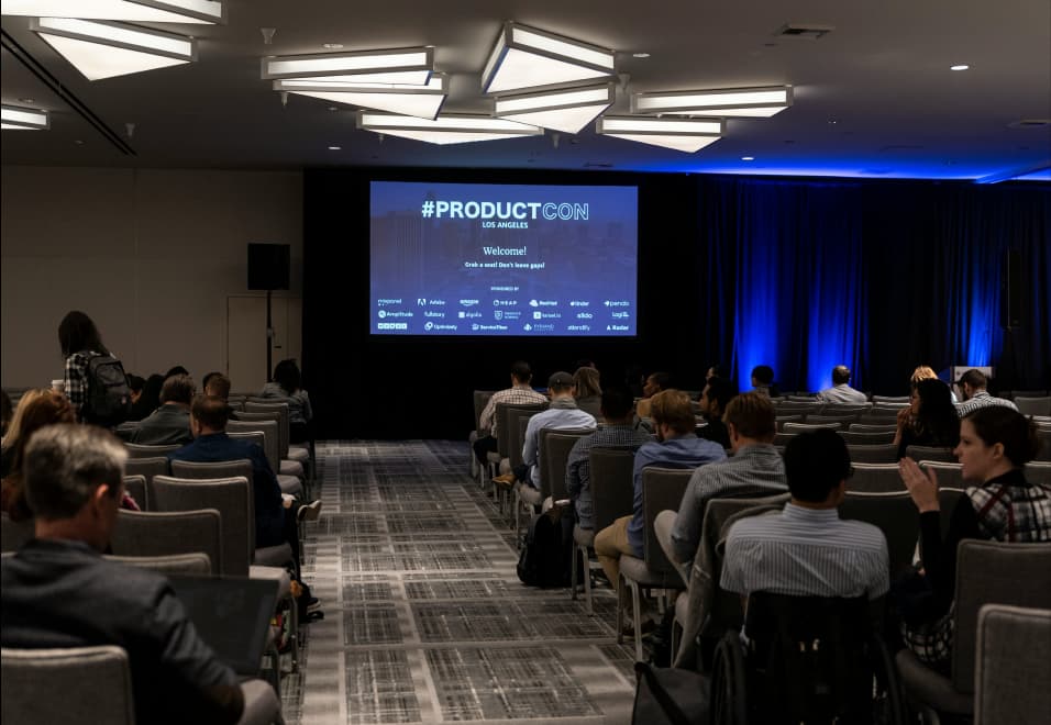 Equipe Gestão Treinamento em reunião